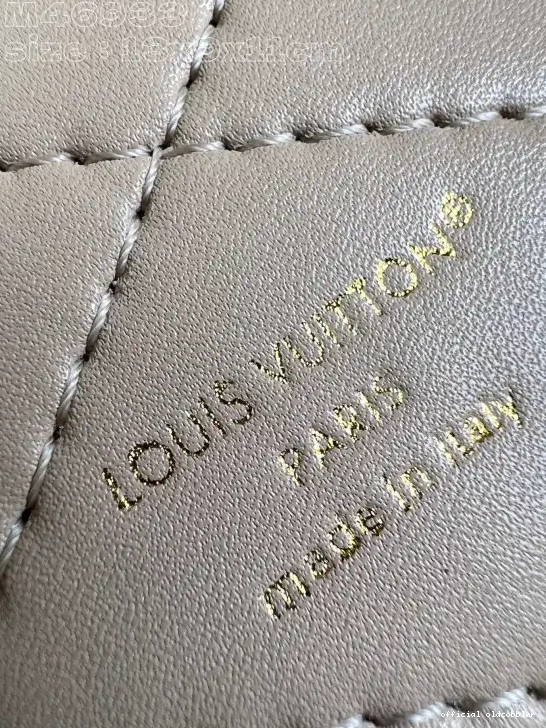 Official oldcobbler VUITTON LOUIS Scott-13.5*9*11.5CM 0623